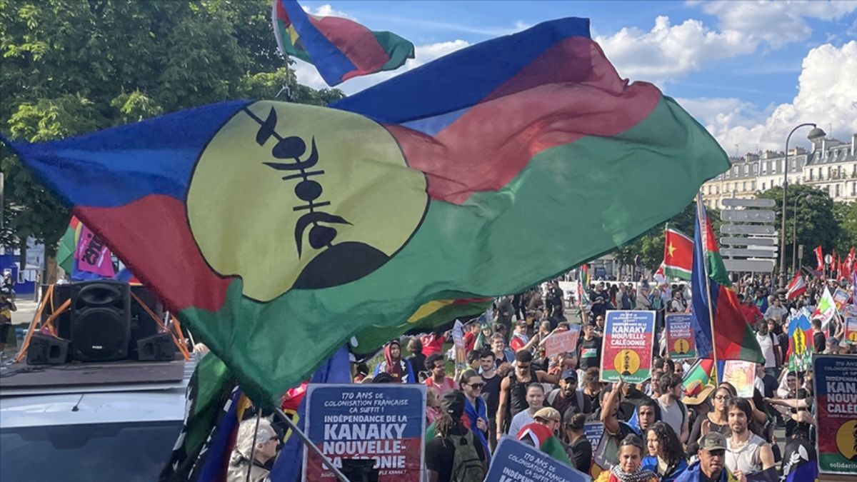 Fransa’da Yeni Kaledonya’nın statüsüne dair anlaşma imzalandı